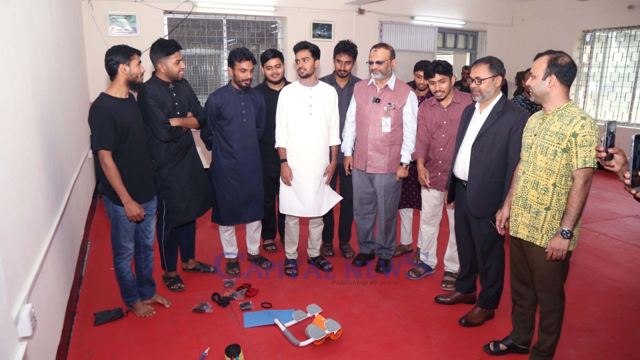 DU VC opens new facilities at Sergeant Zahurul Haq hall