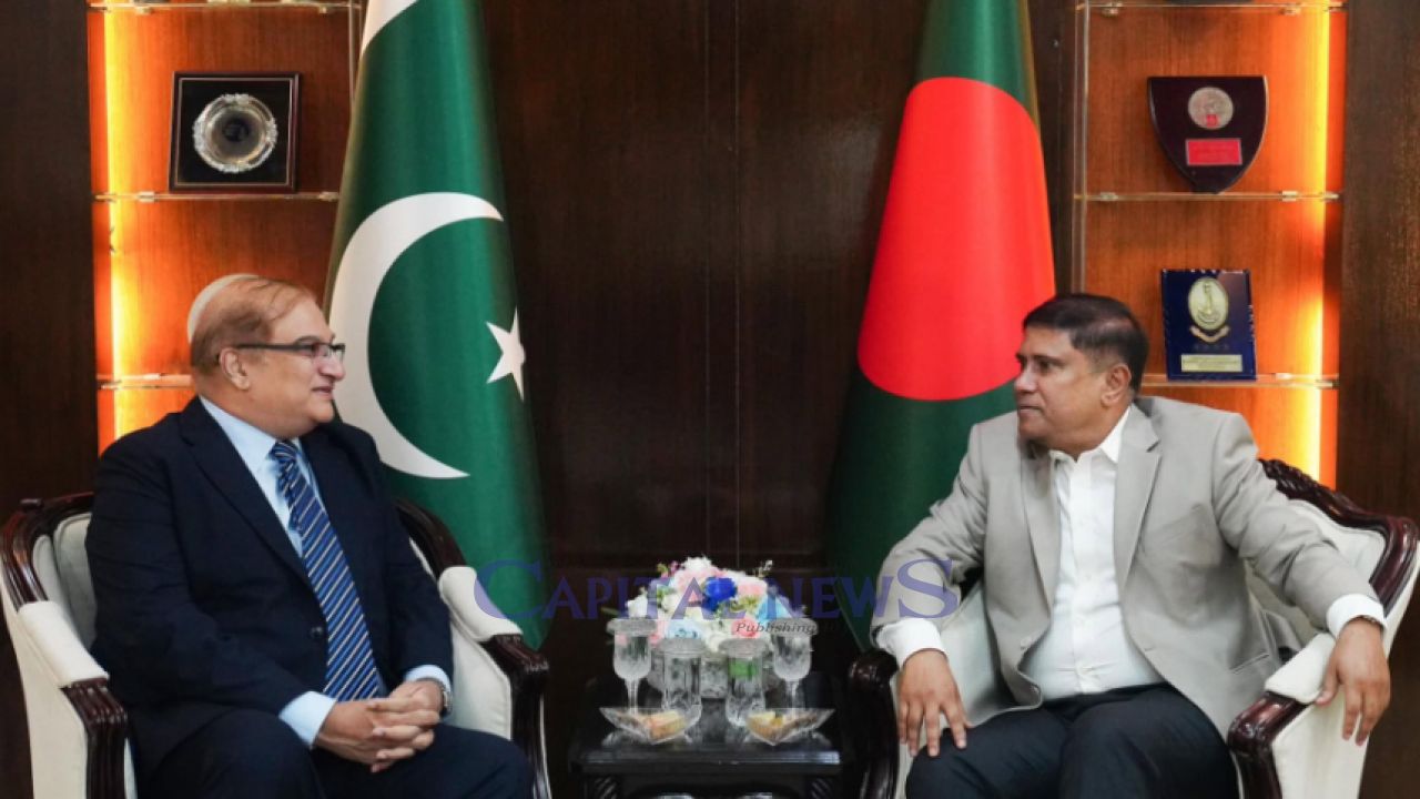 Bangladesh, Pakistan eye stronger defence cooperation