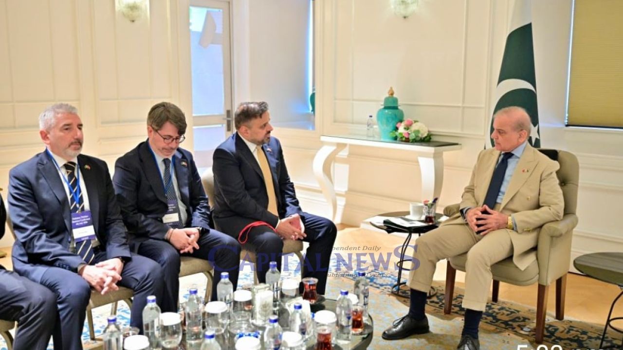 Shehbaz Sharif invites Turkcell to join Pakistan–Türkiye digital corridor initiative