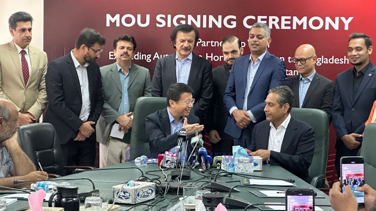Pakistan wheels roll into Dhaka as MG JW and RANCON sign major export deal