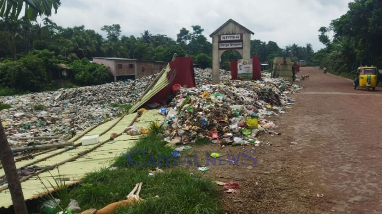 Gateway to Raipur marred by years of open garbage dumping