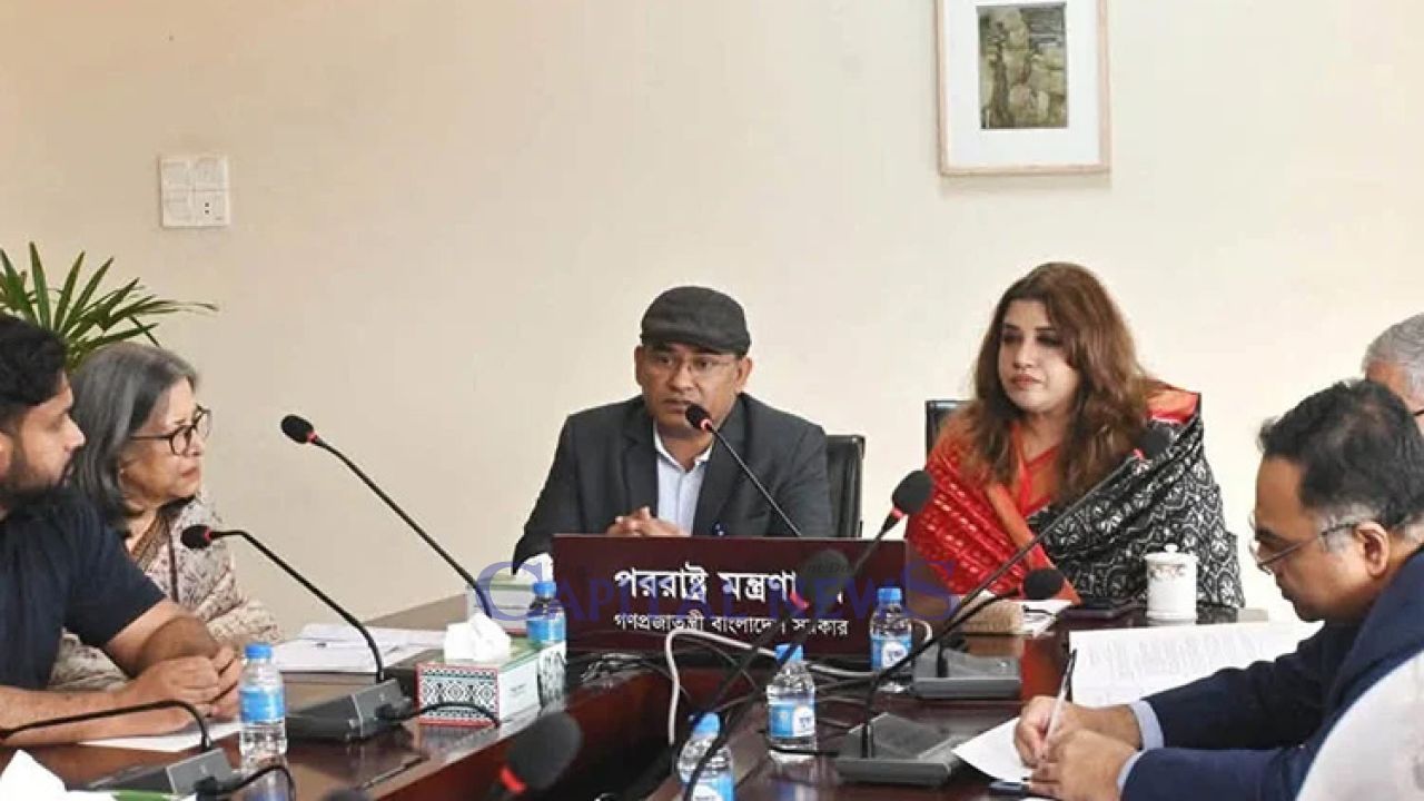 Malaysia reopens labour market for Bangladesh, 10,000 workers to go free of cost