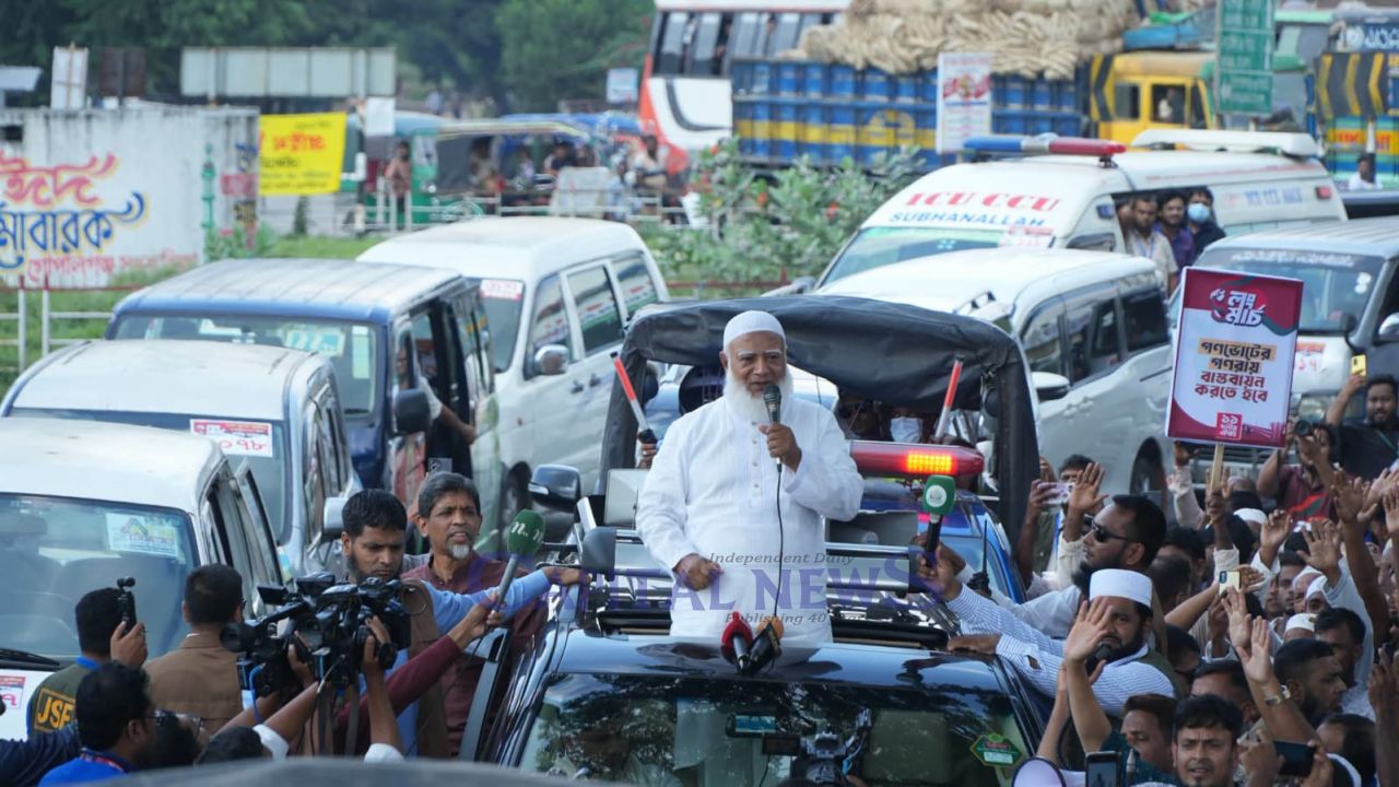 11-party alliance long march reaches Gopalgonj, holds roadside rallies  in way to Khulna-Kushtia